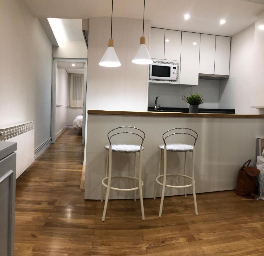 Alojamientos Castellana Jardin 1 Y 2 Parking Y Piscina Gratis!! Burgo Exterior foto