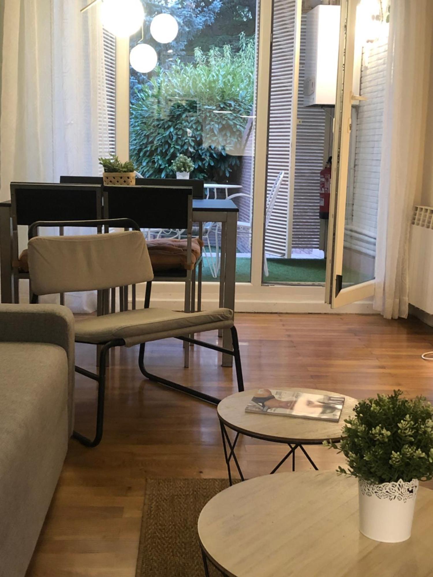 Alojamientos Castellana Jardin 1 Y 2 Parking Y Piscina Gratis!! Burgo Exterior foto